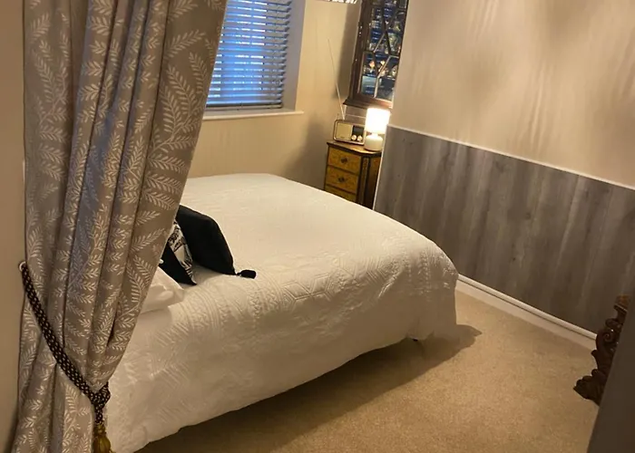 The Lair ウィットビー